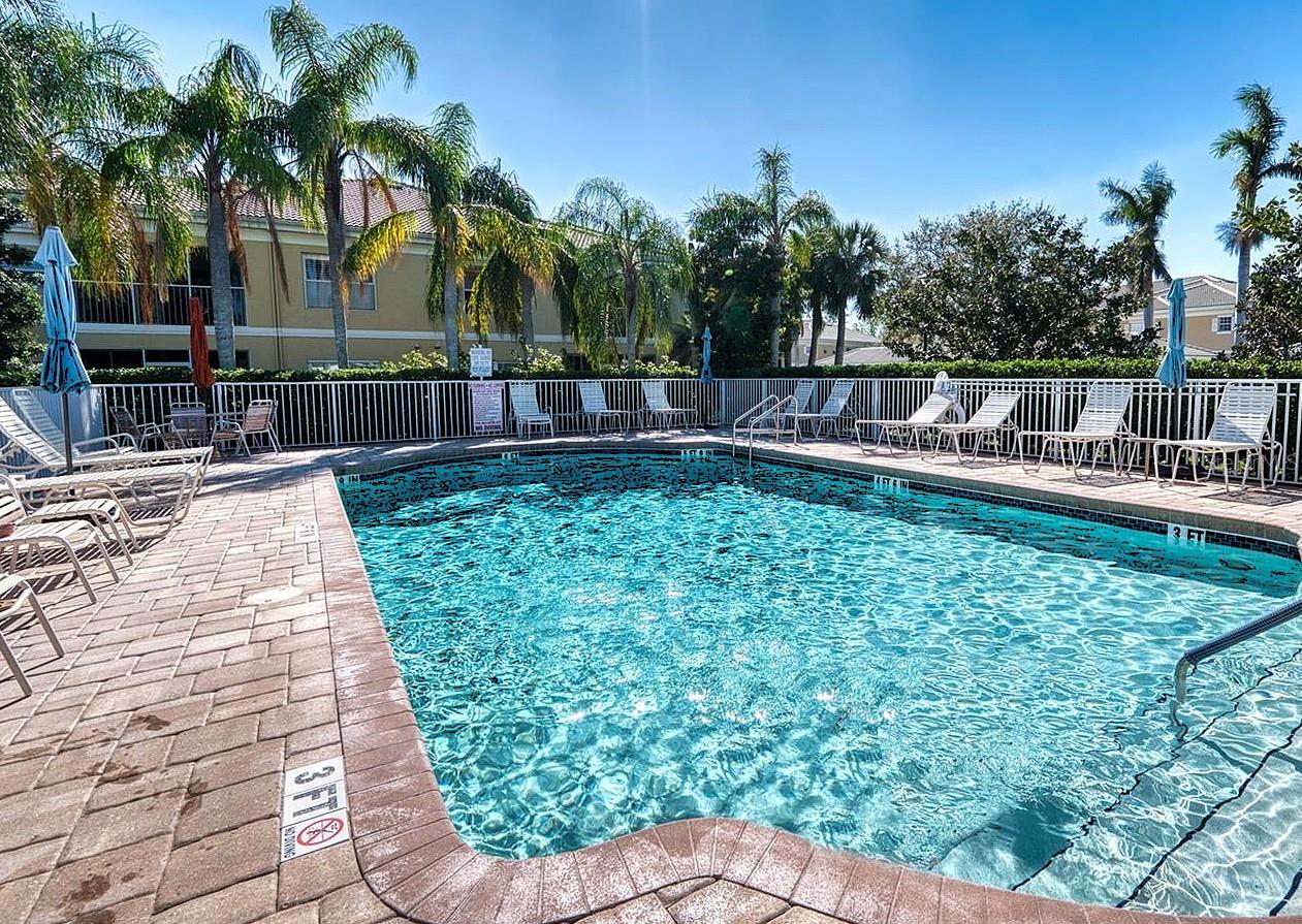 Image 54 of 63 For 6318 Grand Oak Circle 201