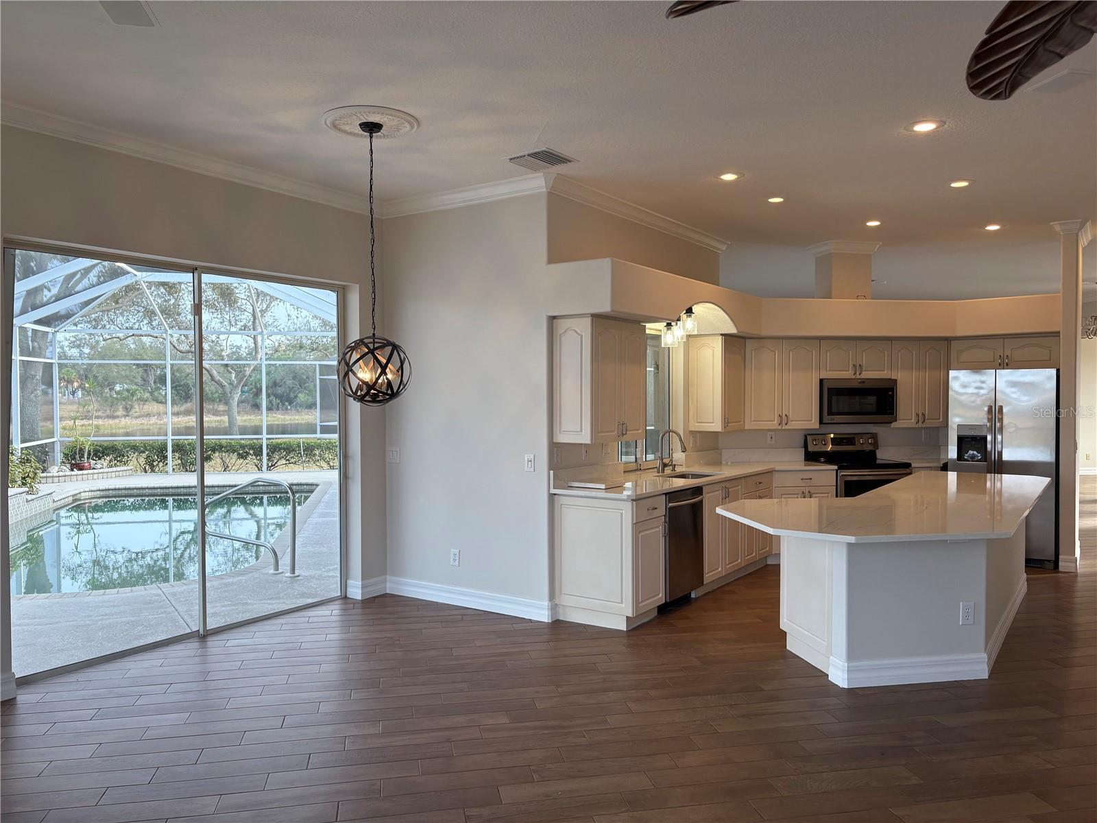 Image 26 of 56 For 5205 Far Oak Circle