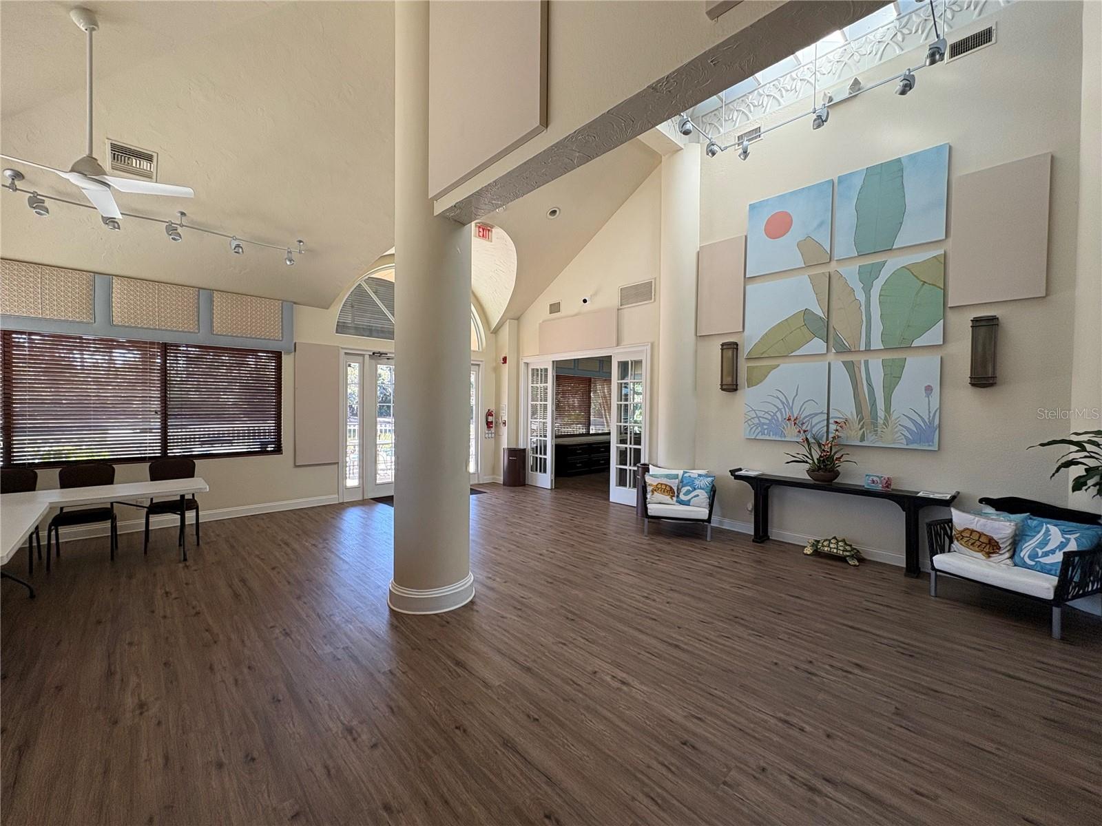 Image 47 of 56 For 5205 Far Oak Circle