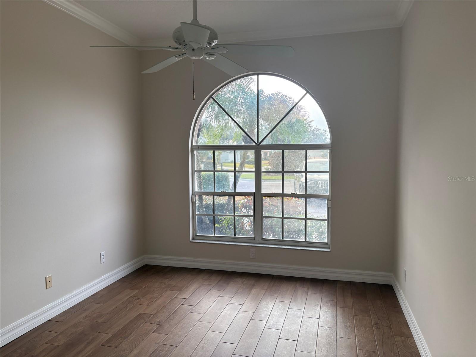 Image 5 of 56 For 5205 Far Oak Circle