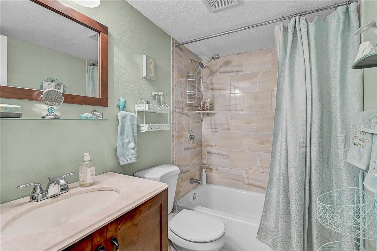 Image 22 of 35 For 93 Boundary Boulevard 303