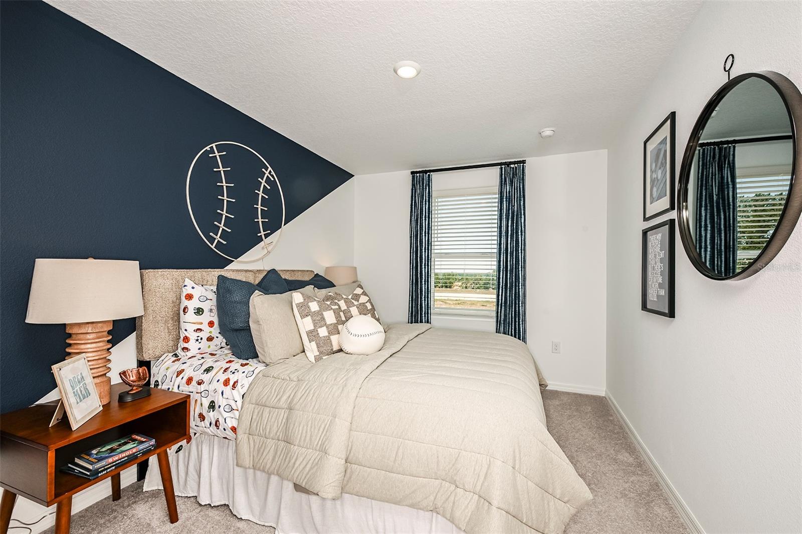 Image 19 of 37 For 7603 Waterscape Drive