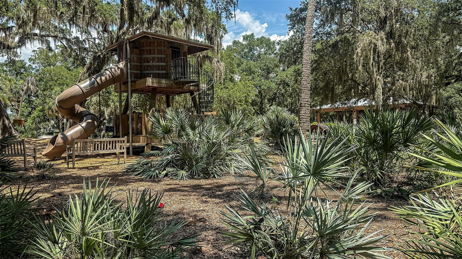 Image 32 of 37 For 7603 Waterscape Drive