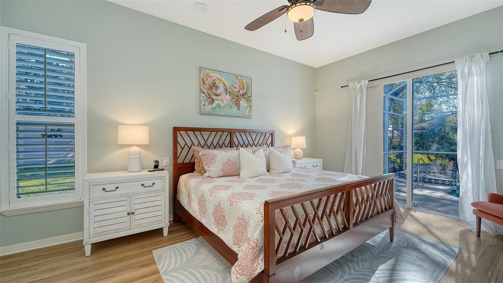 Image 13 of 58 For 5811 White Oak Bayou Court