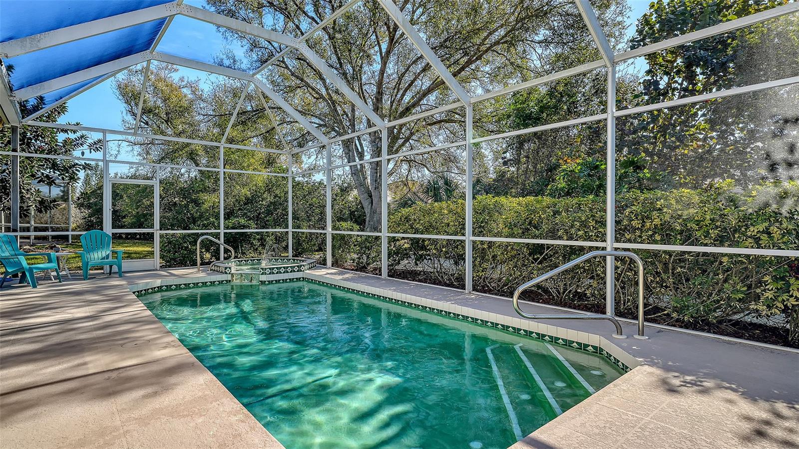 Image 36 of 58 For 5811 White Oak Bayou Court