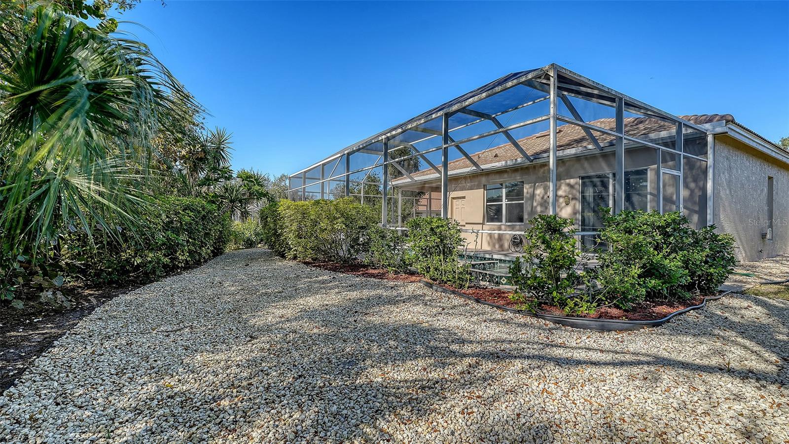 Image 42 of 58 For 5811 White Oak Bayou Court