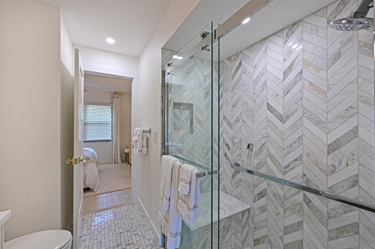 Image 18 of 30 For 2915 61st Street W