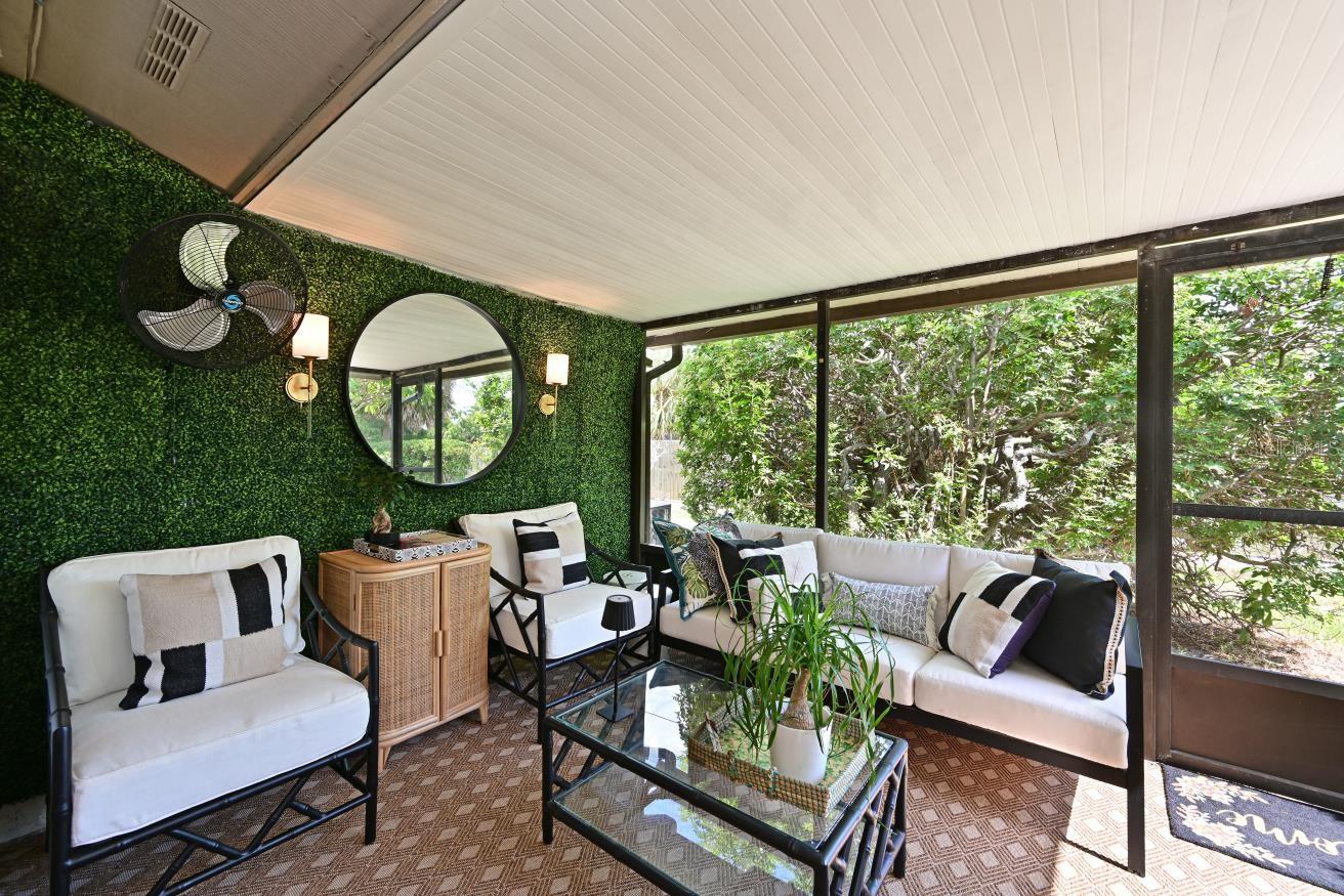 Image 5 of 30 For 2915 61st Street W