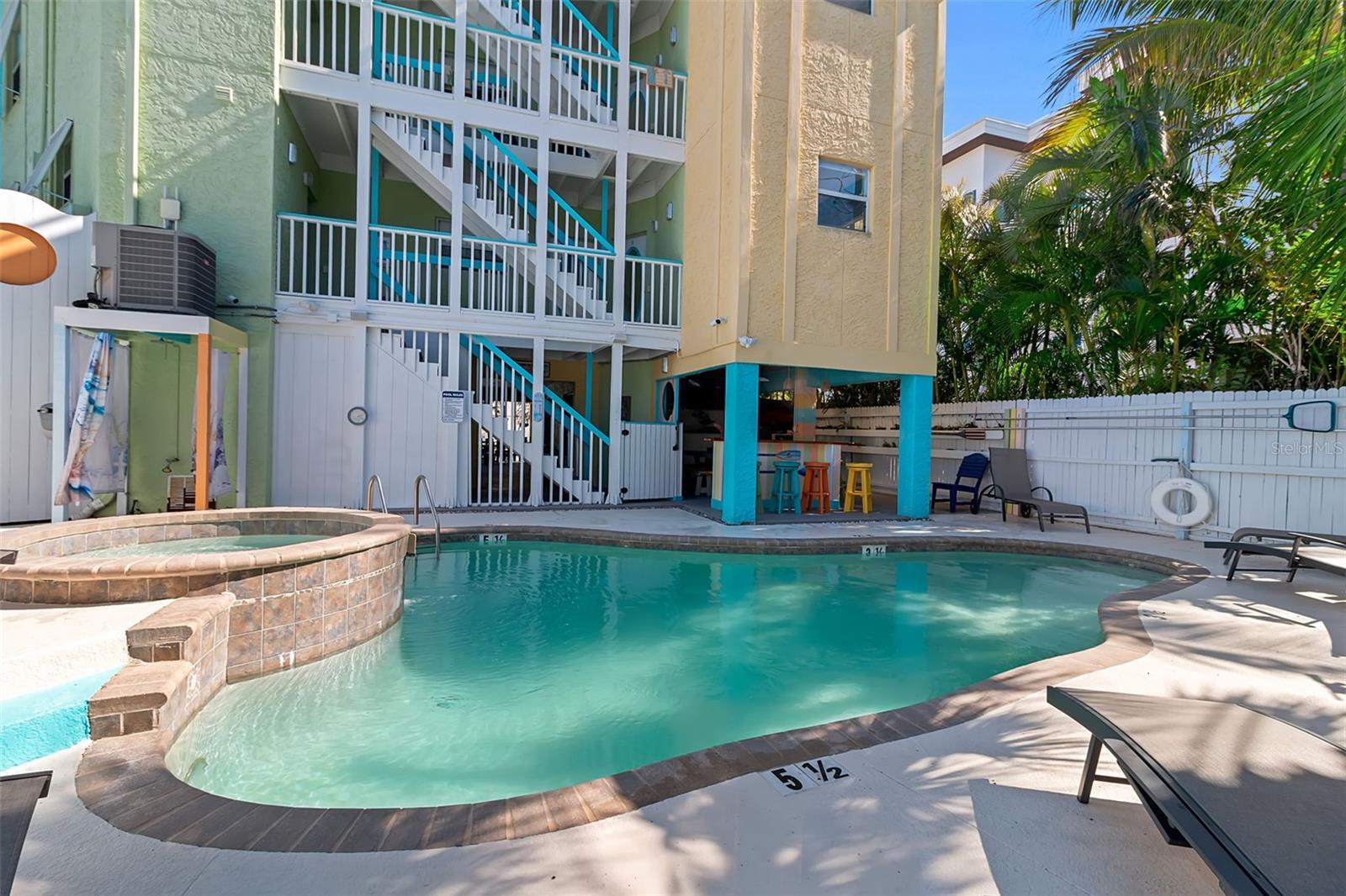 Image 18 of 70 For 5322 Calle De La Siesta