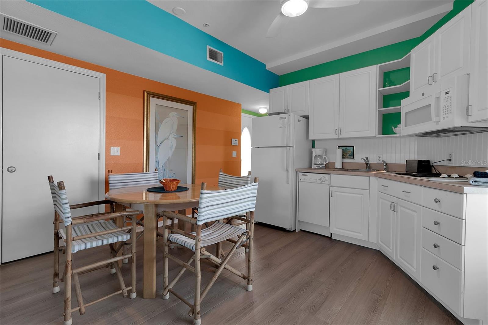 Image 27 of 70 For 5322 Calle De La Siesta