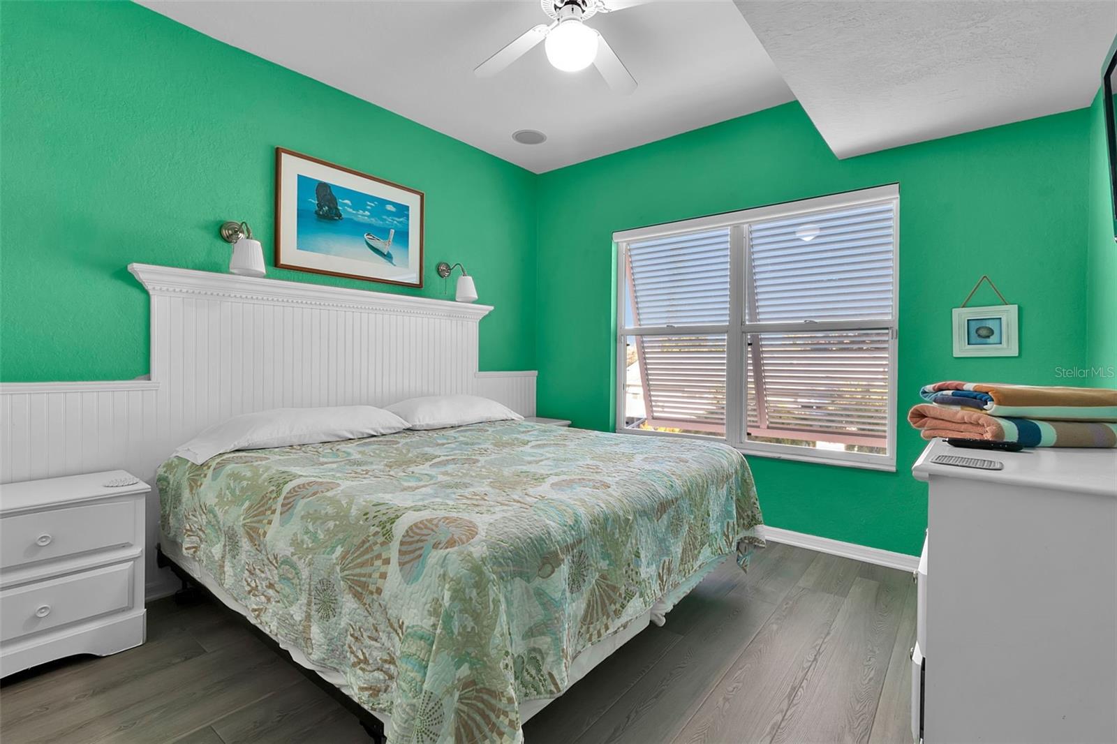 Image 50 of 70 For 5322 Calle De La Siesta