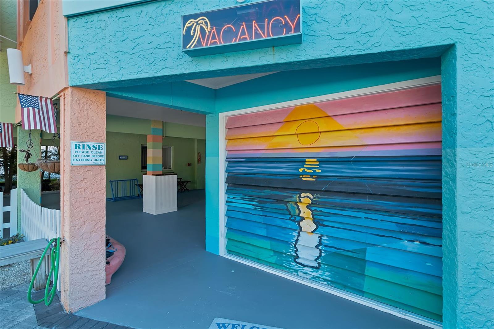 Image 8 of 70 For 5322 Calle De La Siesta