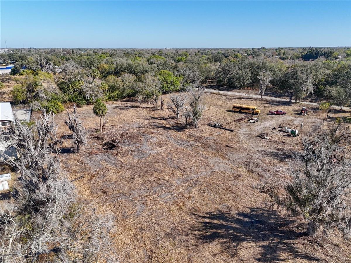 Image 10 of 41 For 1707 Robin Road