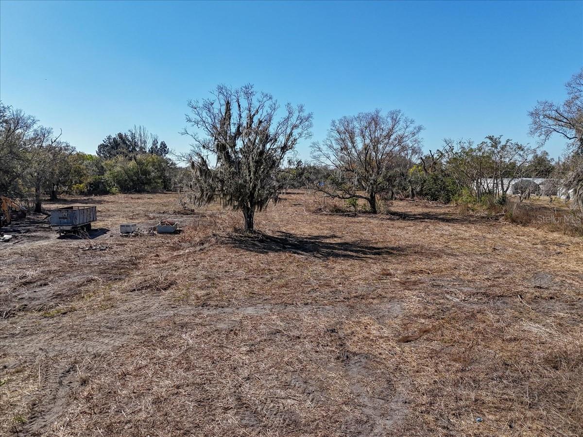 Image 28 of 41 For 1707 Robin Road