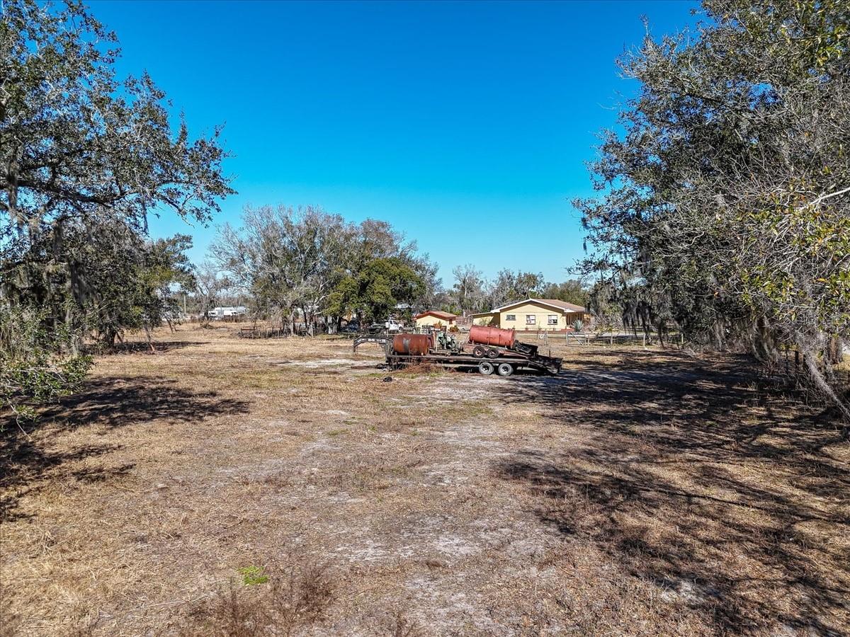 Image 35 of 41 For 1707 Robin Road