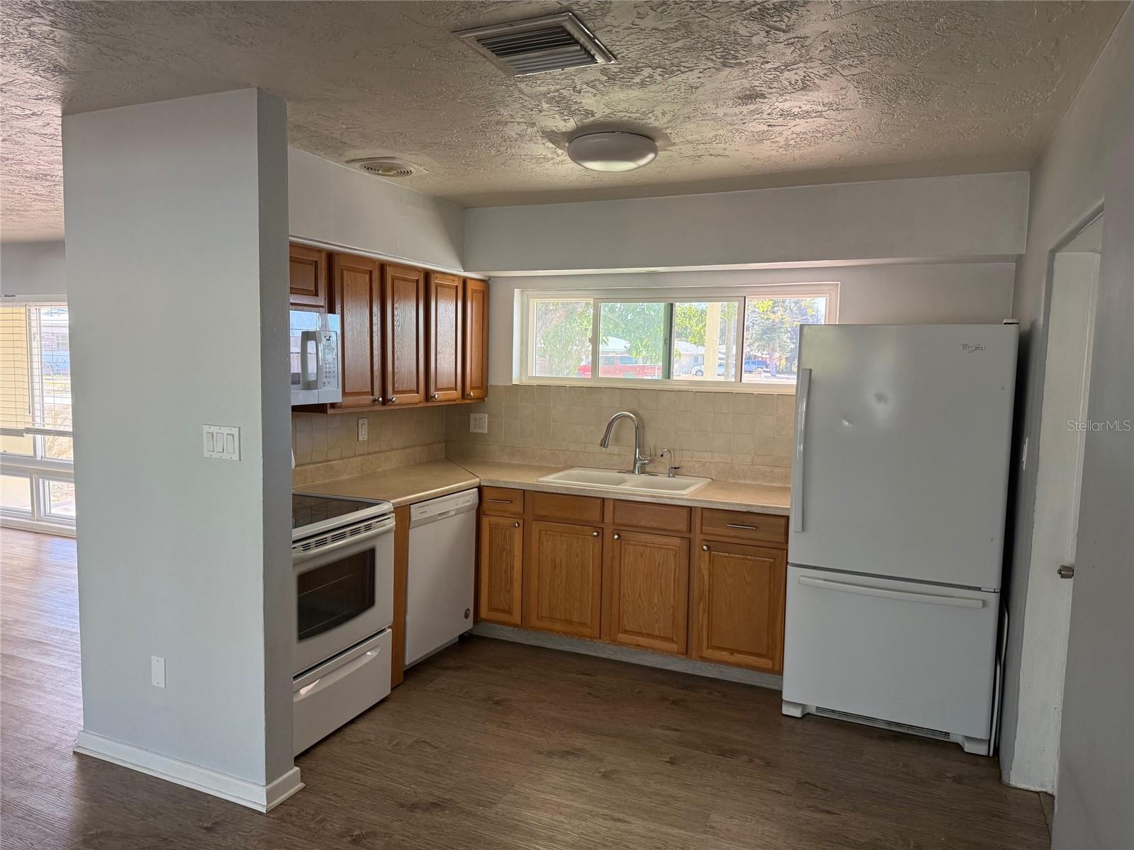 Image 12 of 20 For 2725 Terry Lane