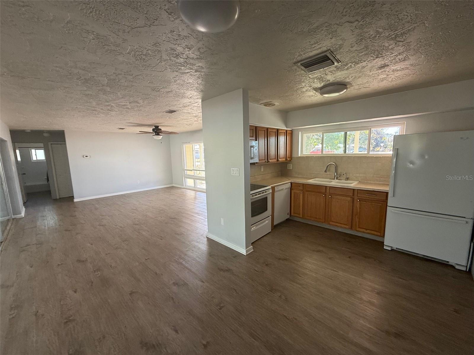 Image 14 of 20 For 2725 Terry Lane