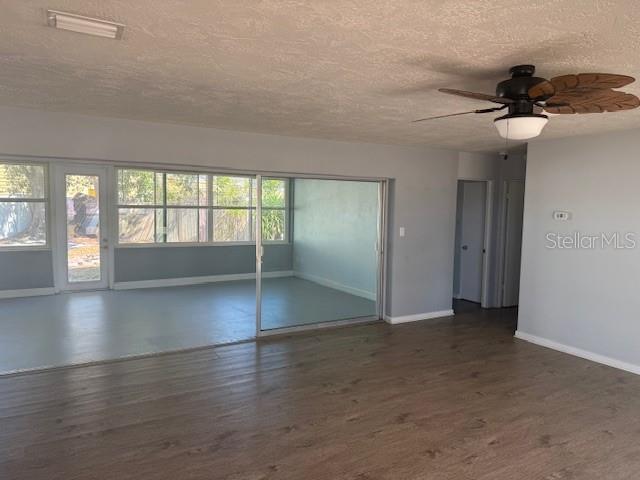 Image 4 of 20 For 2725 Terry Lane