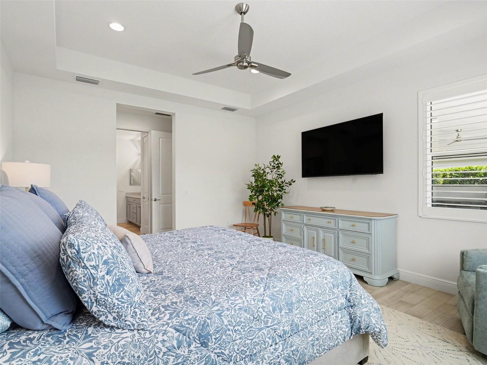 Image 21 of 62 For 8109 Sandstar Way