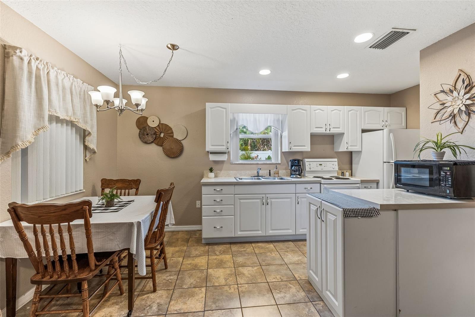 Image 26 of 35 For 1024 Pattison Avenue