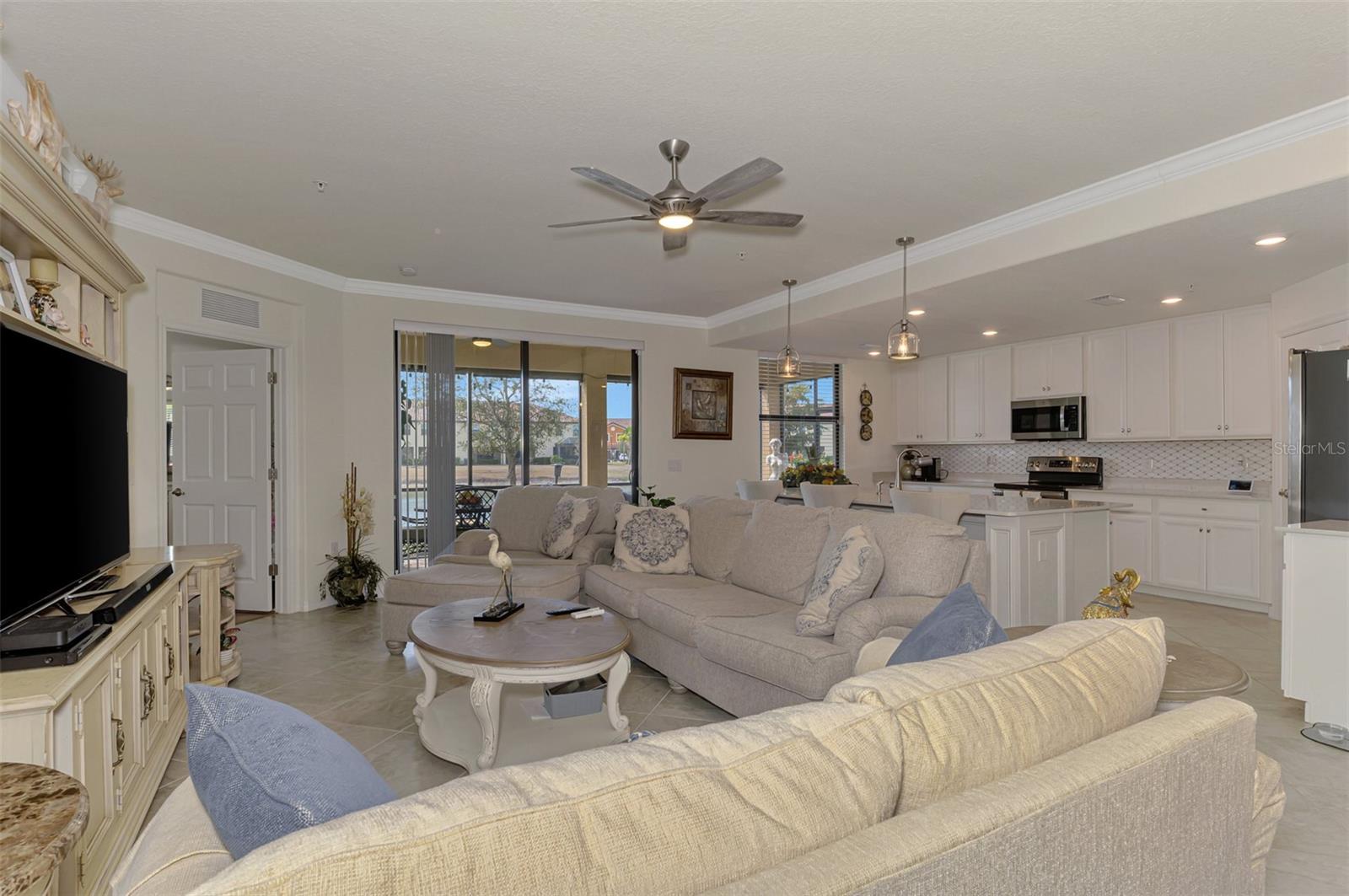 Image 11 of 58 For 12570 Ghiberti Circle 102