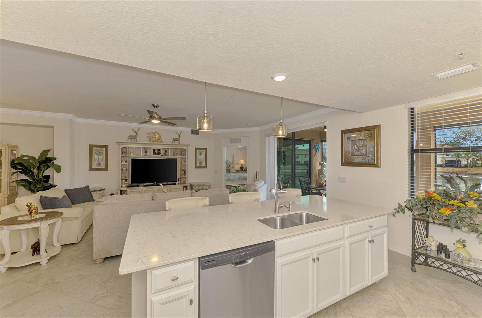 Image 20 of 58 For 12570 Ghiberti Circle 102