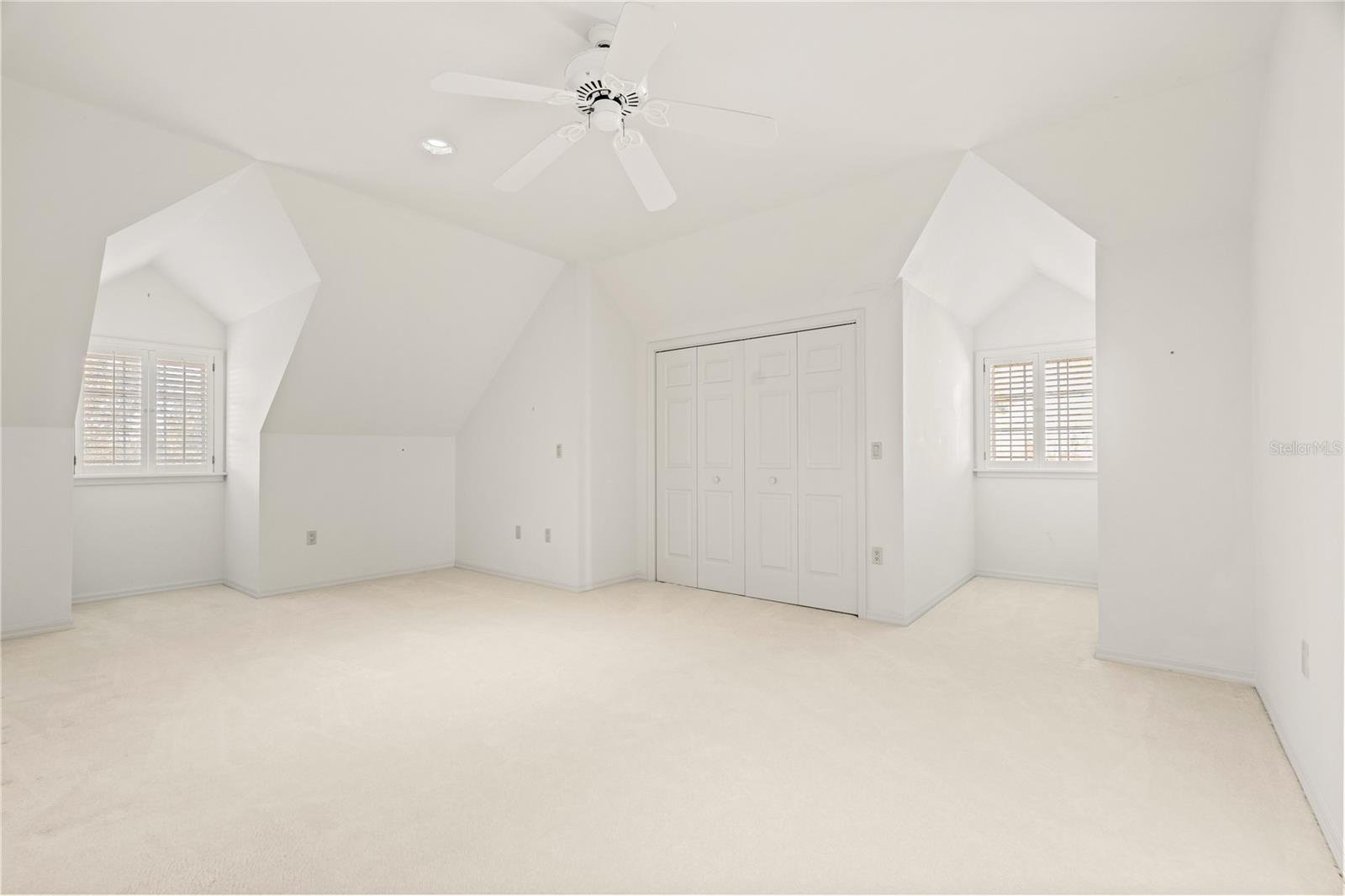 Image 28 of 50 For 41 Tidy Island Boulevard