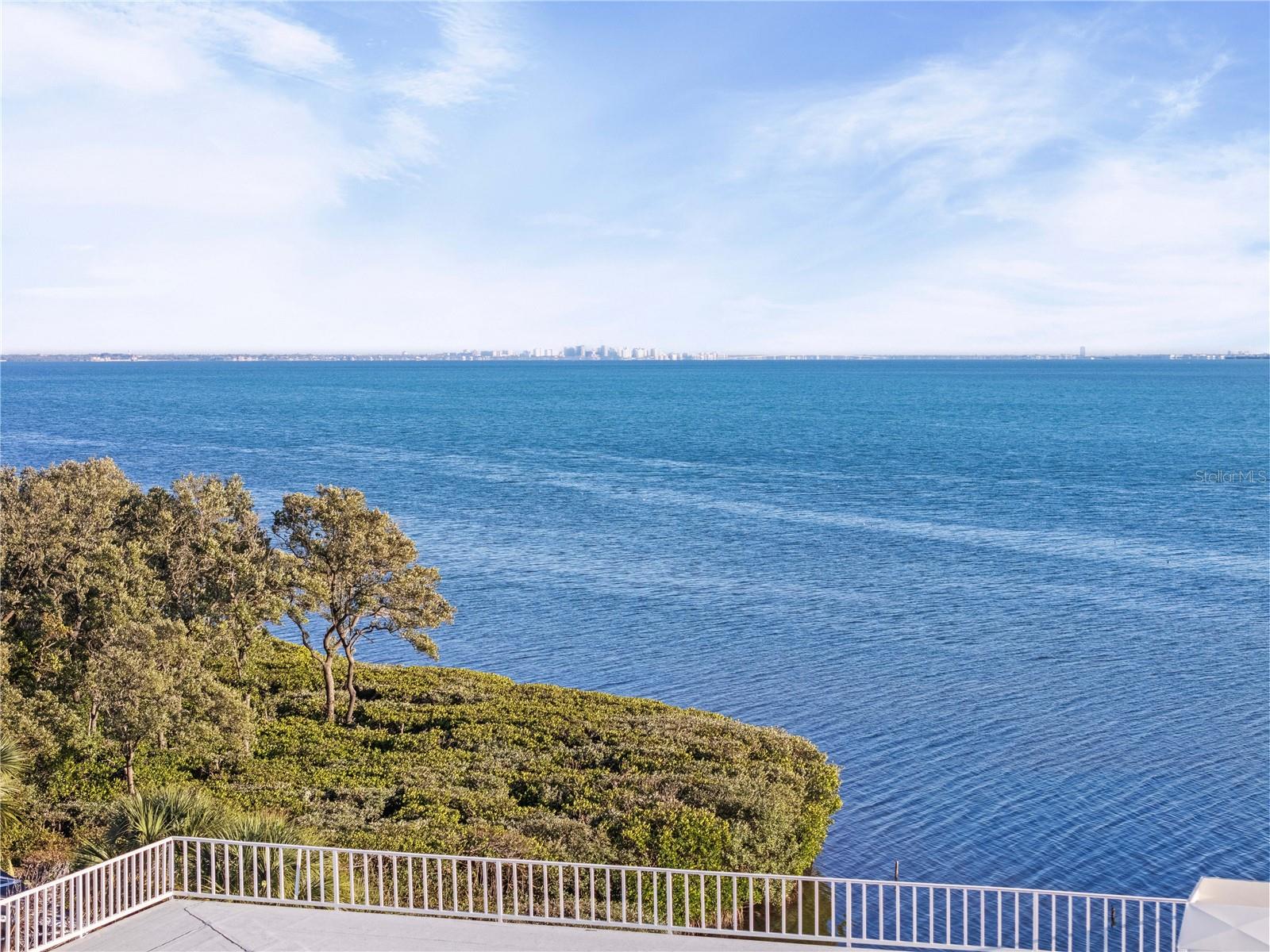 Image 32 of 50 For 41 Tidy Island Boulevard