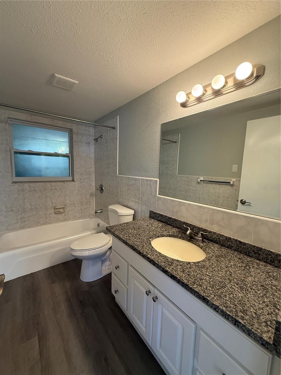 Image 10 of 14 For 350 Elmstreet Court C