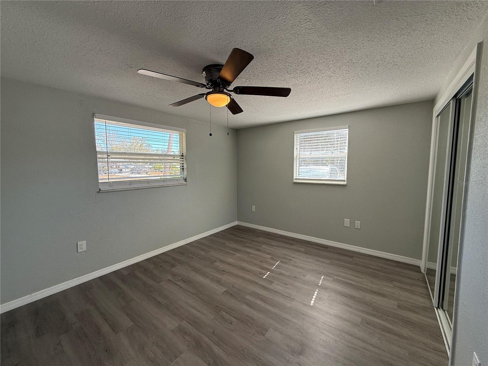 Image 8 of 14 For 350 Elmstreet Court C