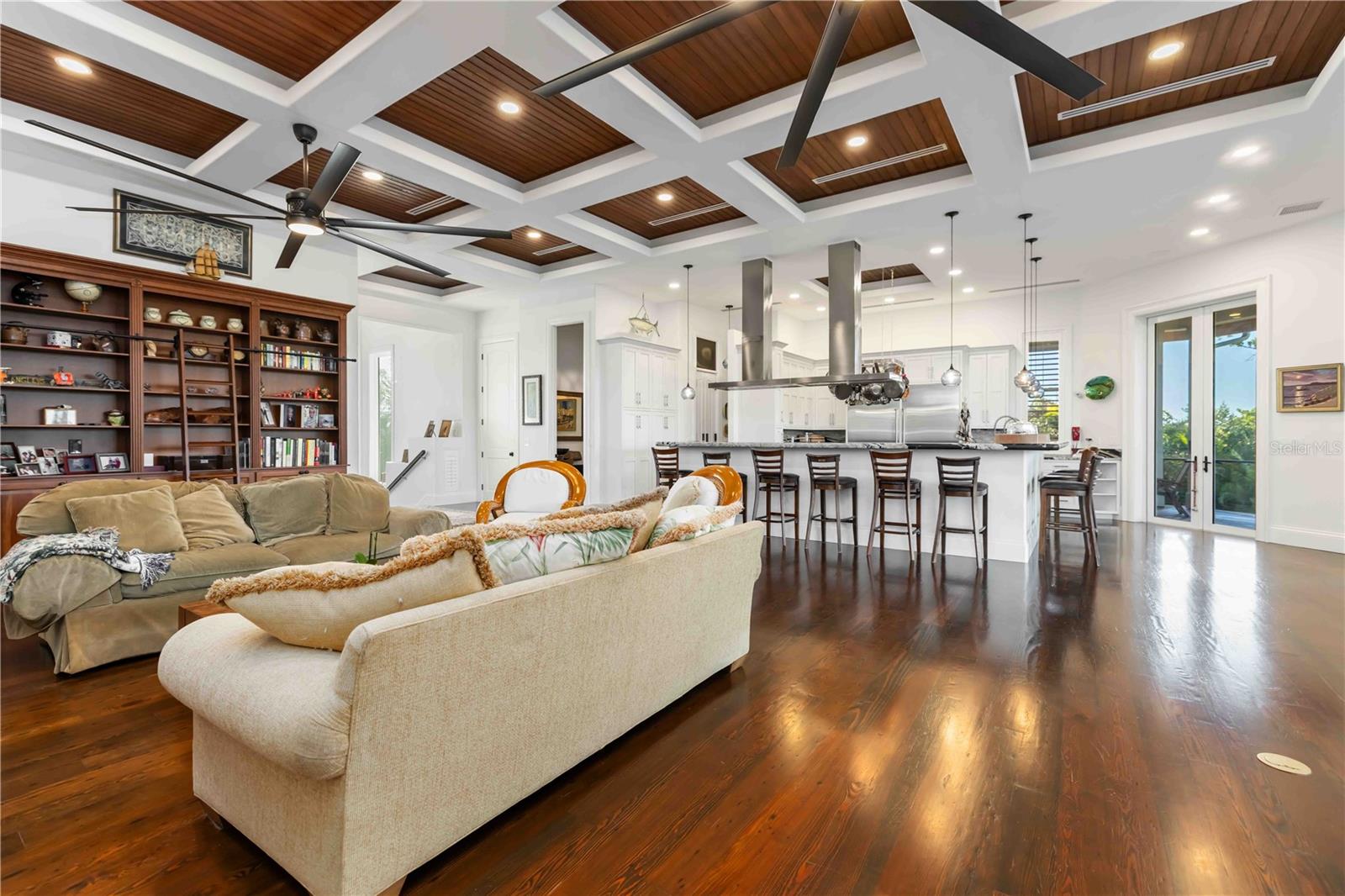 Image 13 of 100 For 6680 Gulf Of Mexico Drive