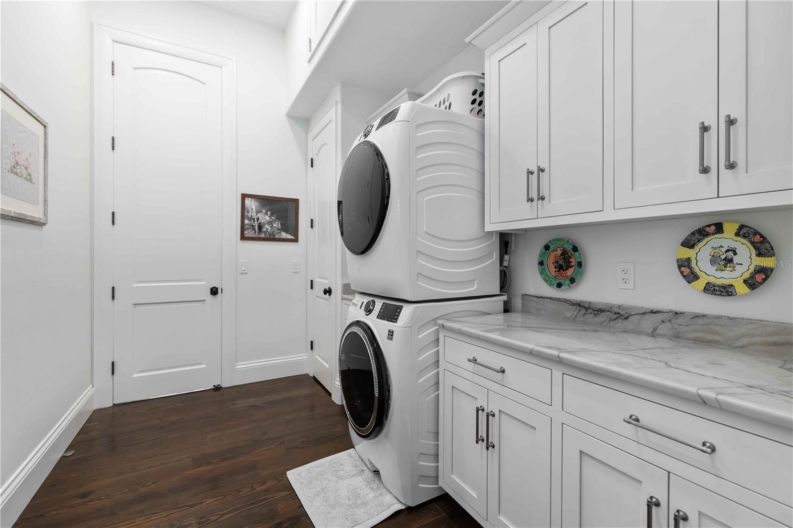 Image 35 of 100 For 6680 Gulf Of Mexico Drive