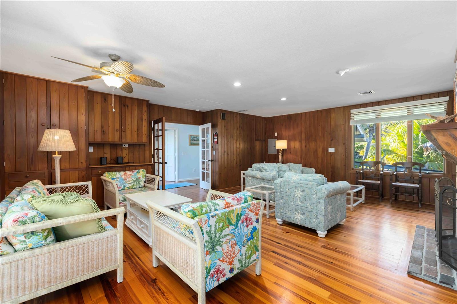 Image 82 of 100 For 6680 Gulf Of Mexico Drive