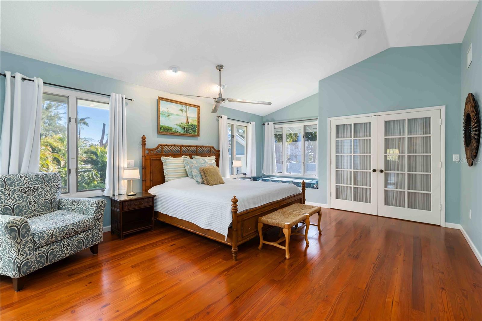 Image 92 of 100 For 6680 Gulf Of Mexico Drive