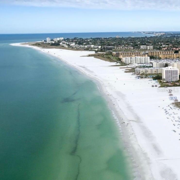 Image 32 of 32 For 16532 Gergamo Place