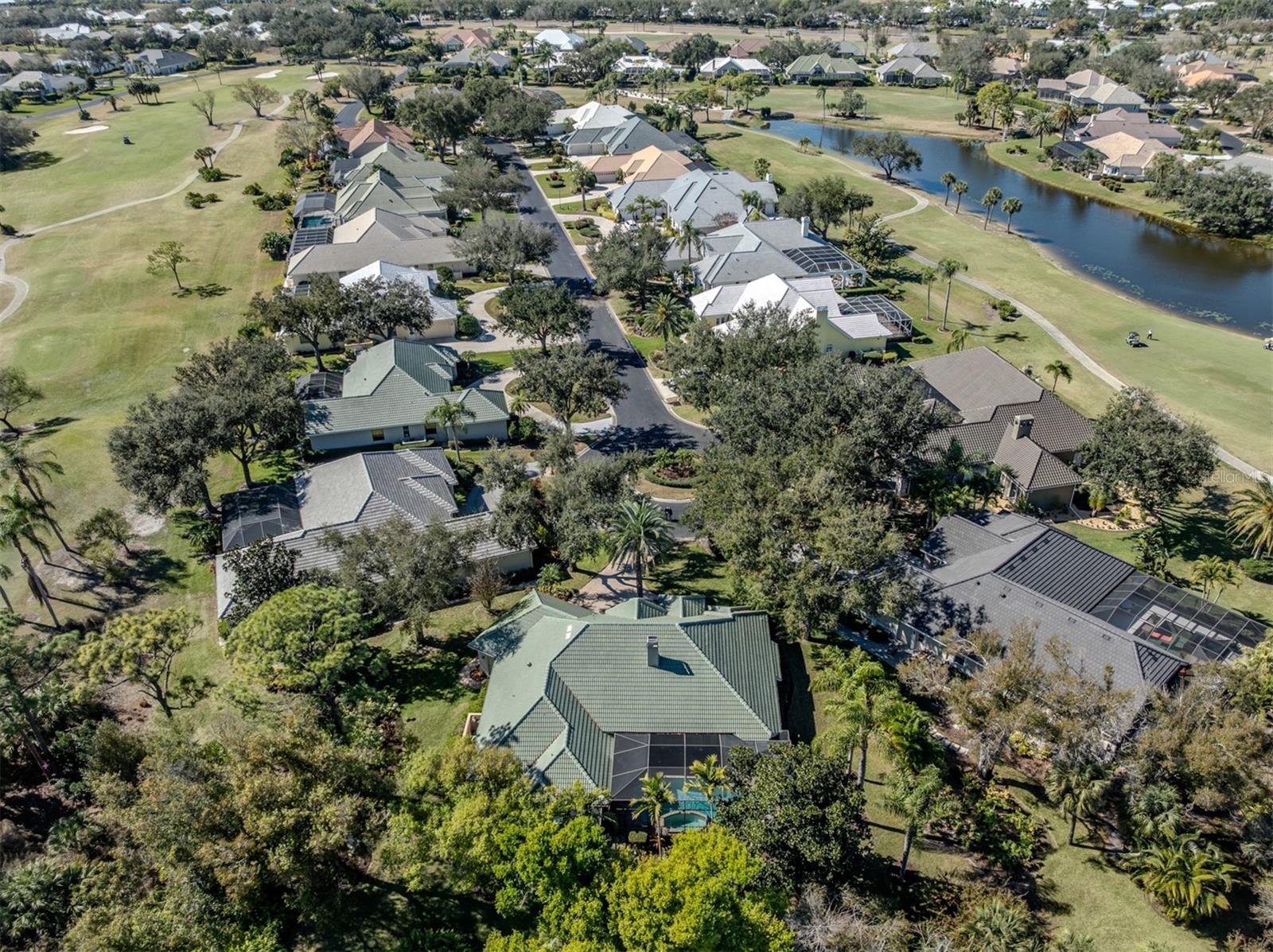 Listing photo id 36 for 444 Tremingham Way