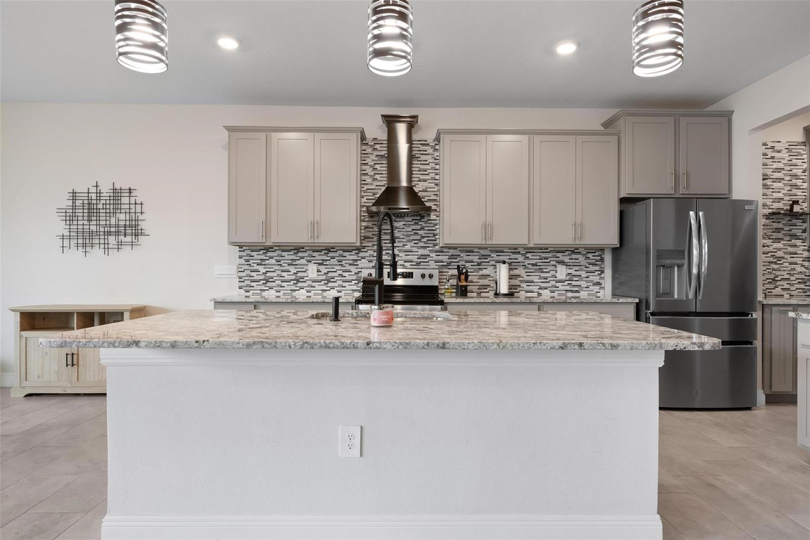 Image 18 of 43 For 5755 Woodland Sage Drive