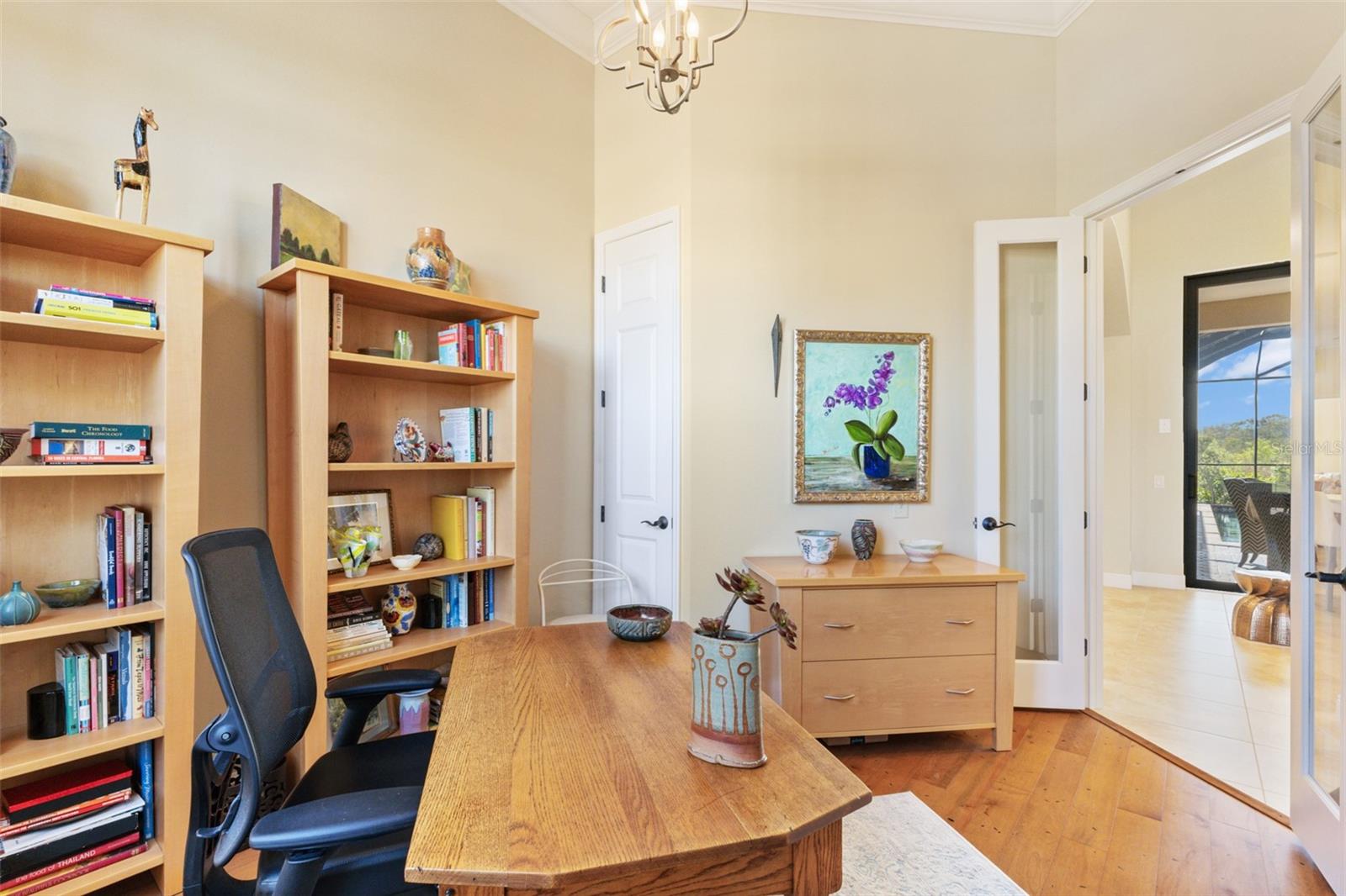 Image 54 of 86 For 4816 Tobermory Way