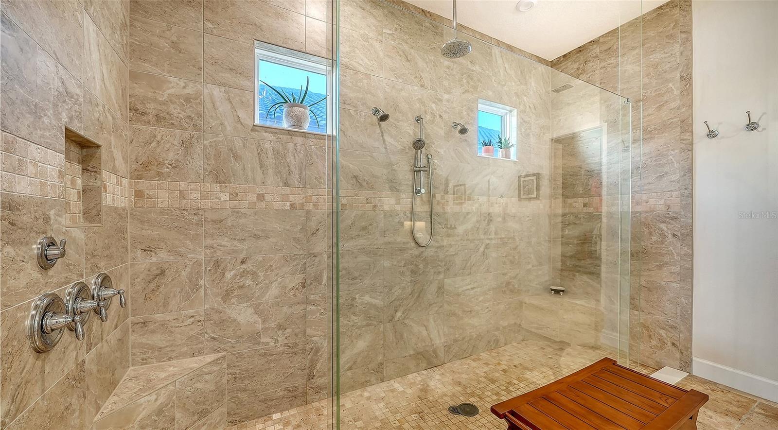 Image 34 of 100 For 15410 Derna Terrace