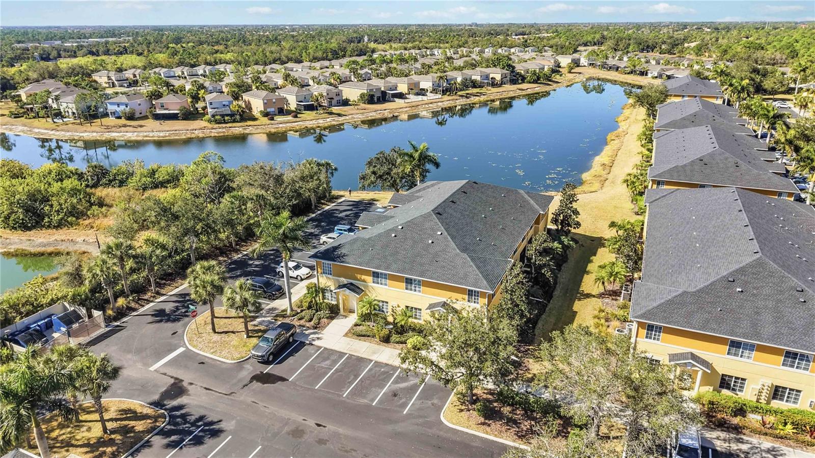 Image 36 of 51 For 12314 Destiny Drive