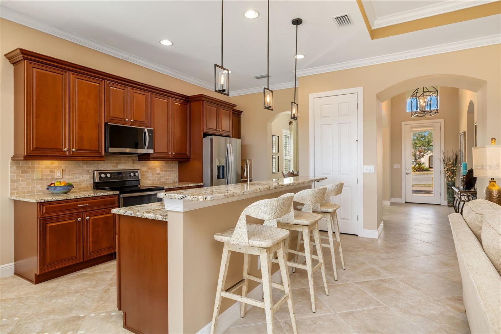 Image 16 of 70 For 143 Avalini Way