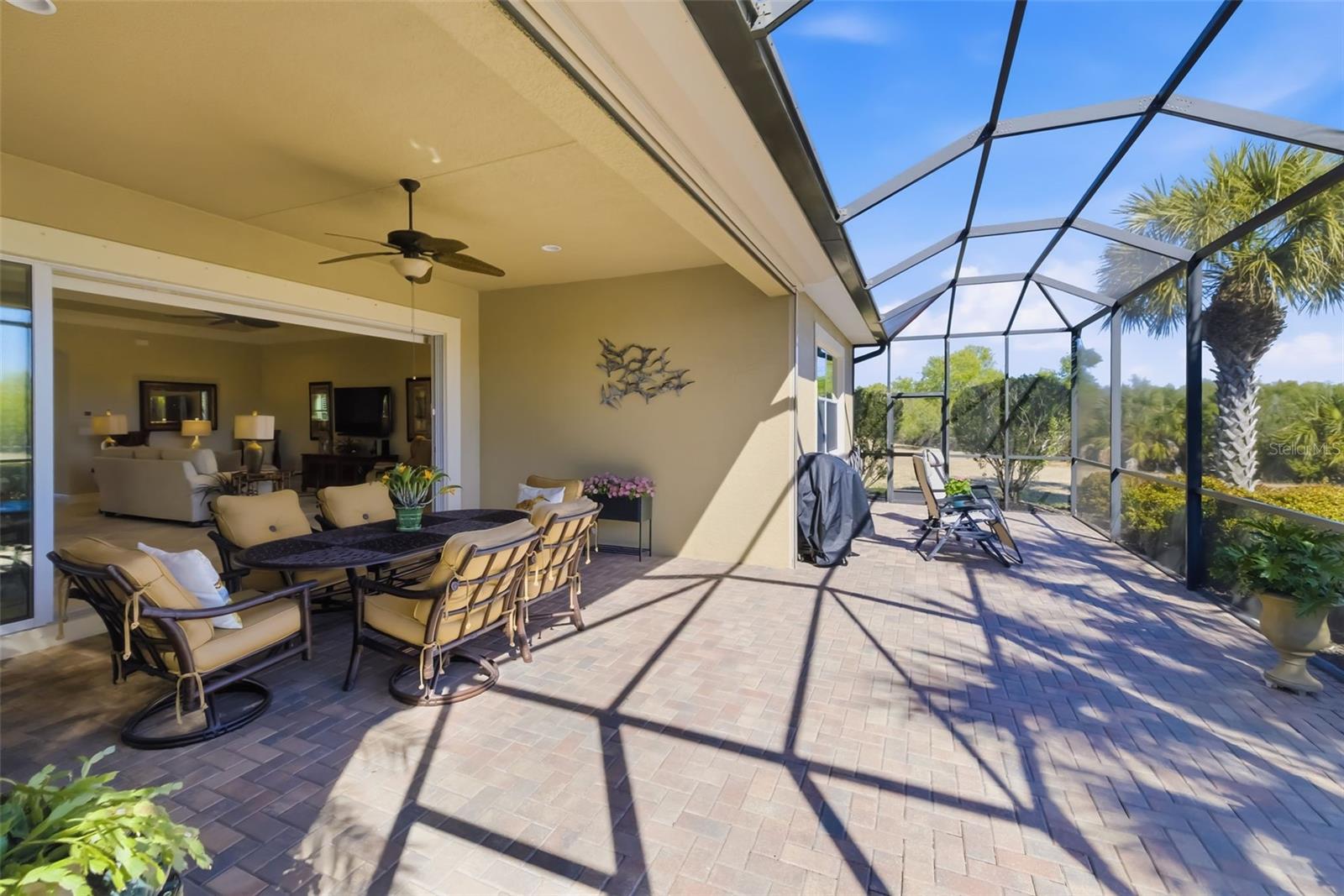 Image 48 of 70 For 143 Avalini Way