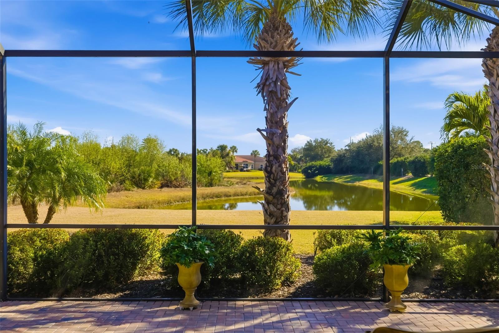 Image 49 of 70 For 143 Avalini Way