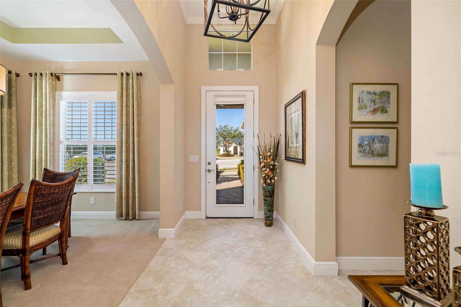 Image 7 of 70 For 143 Avalini Way