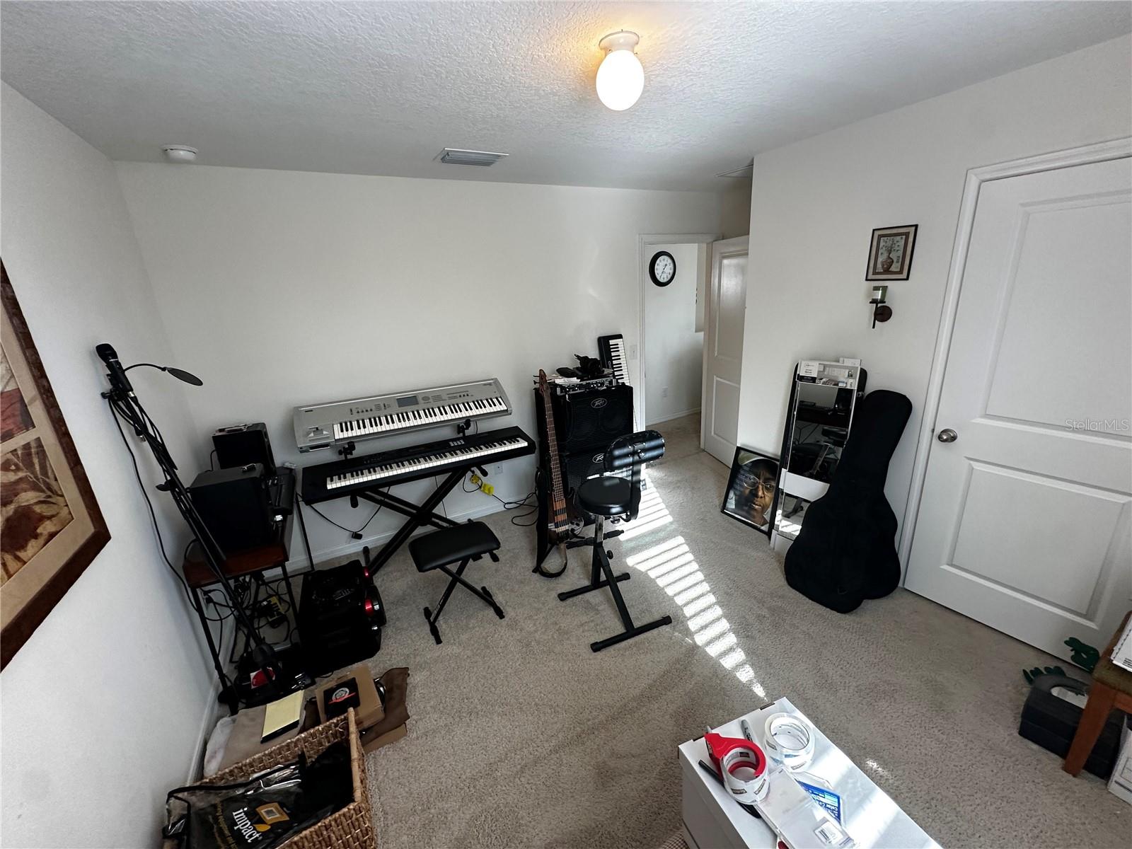 Image 17 of 25 For 2977 46th Avenue