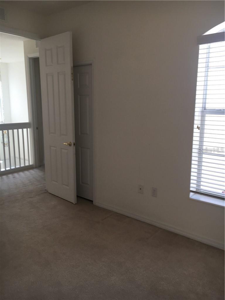 Image 13 of 19 For 4480 Streamside Court 1505