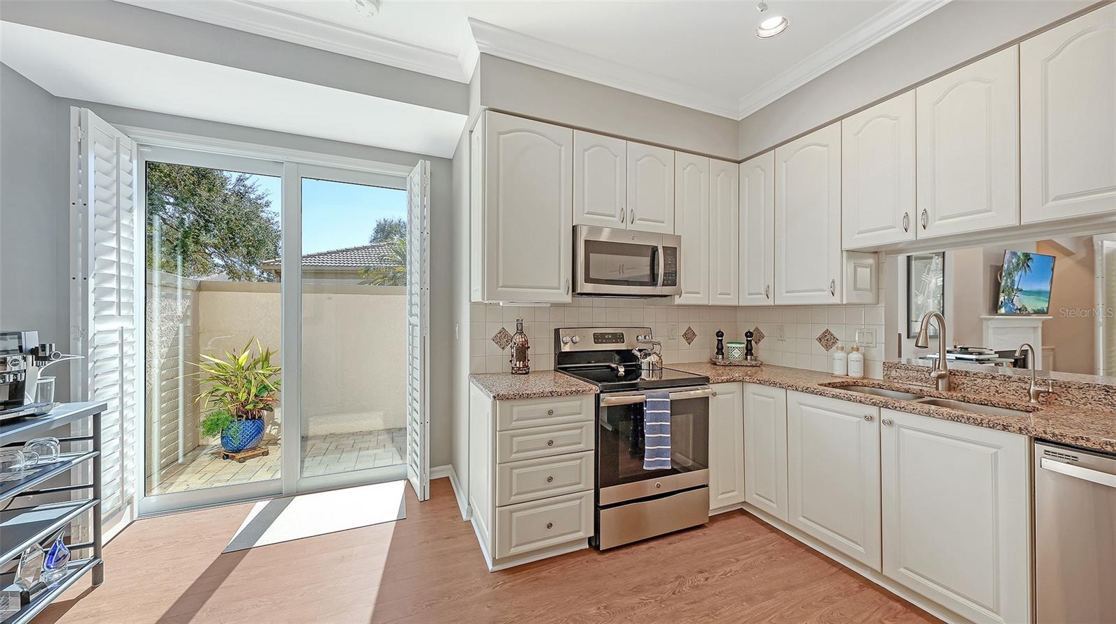 Image 19 of 40 For 3373 Hadfield Greene  55