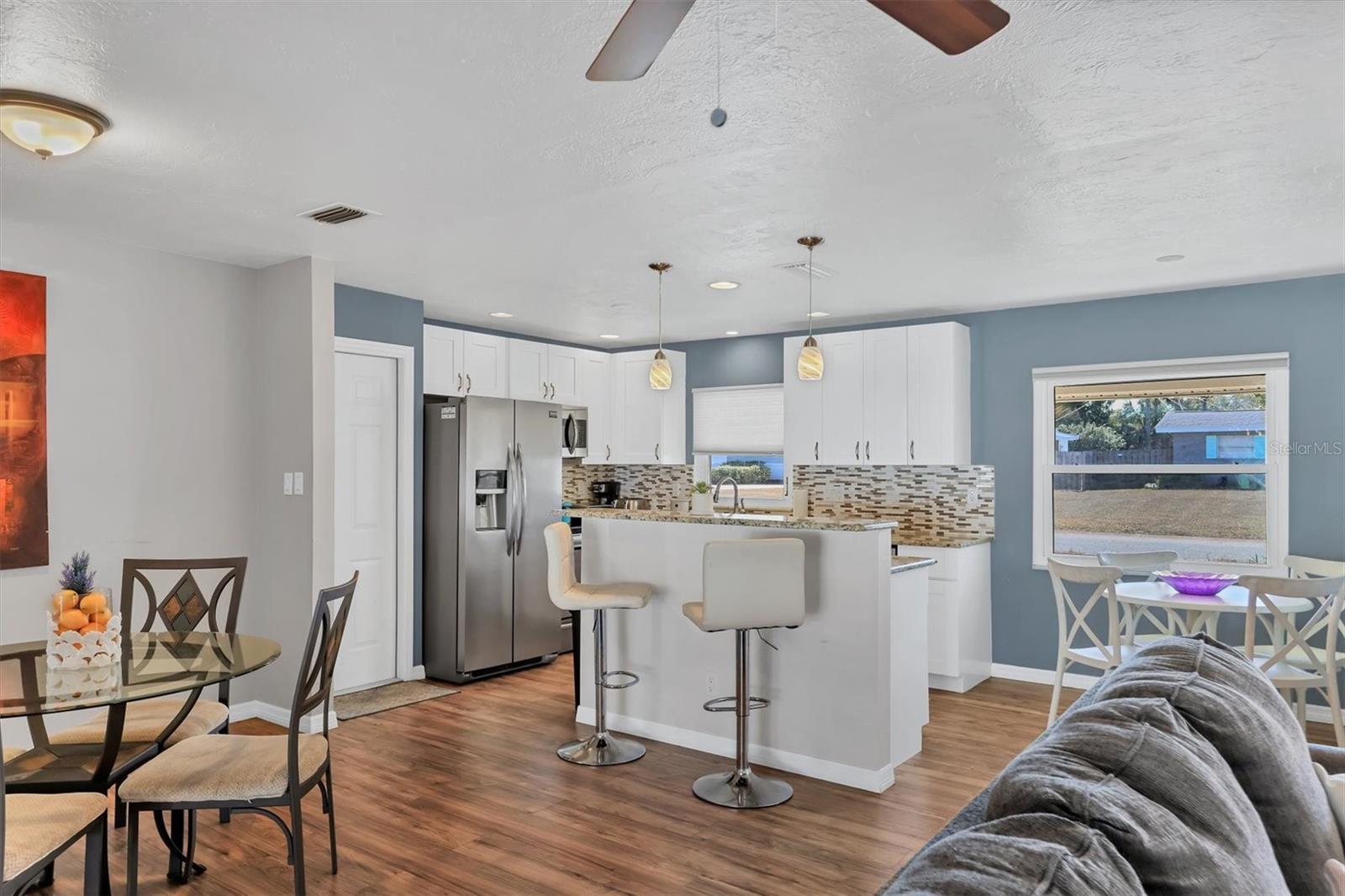 Image 11 of 43 For 3425 Fairview Drive