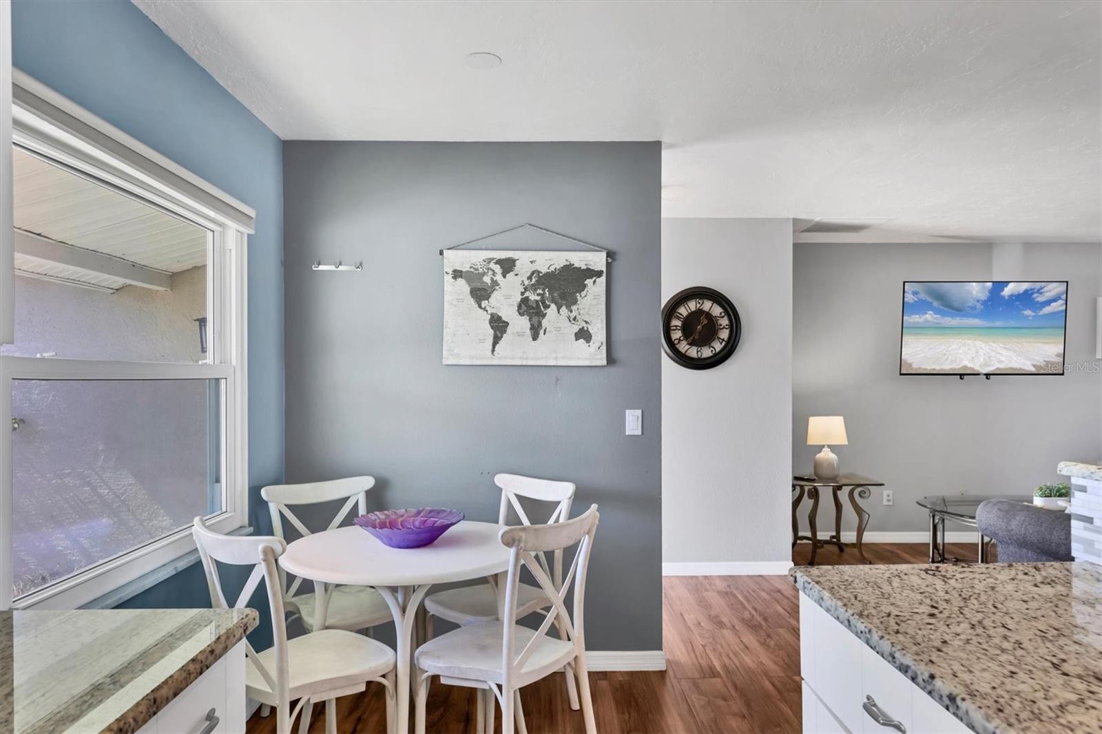 Image 16 of 43 For 3425 Fairview Drive