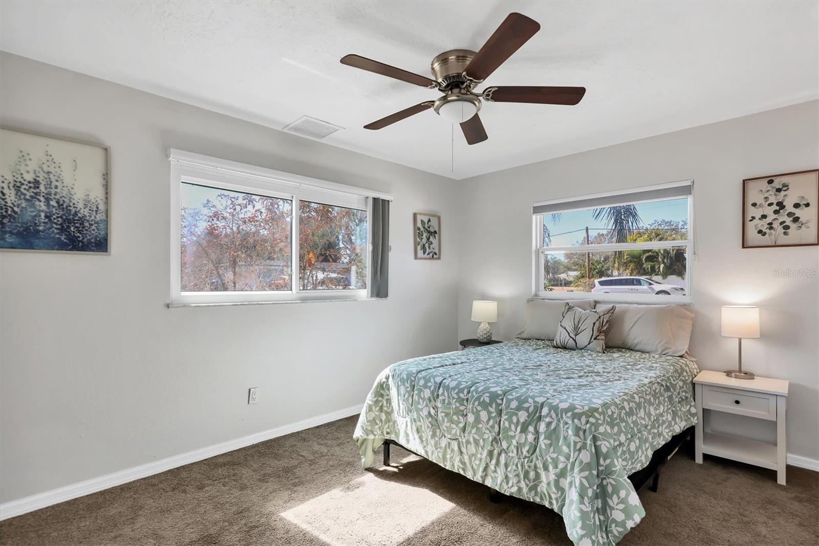 Image 27 of 43 For 3425 Fairview Drive